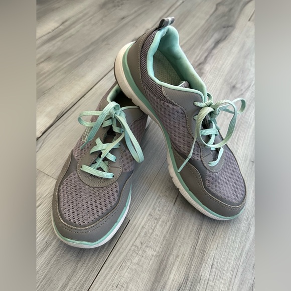 SKECHERS Sneakers Flex Appeal 3.0 Go Forward Women’s 6.5 Gray Mint Lightweight - Picture 1 of 9